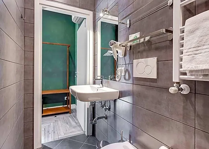 Ripetta Luxurious Oda ve Kahvaltı 4*